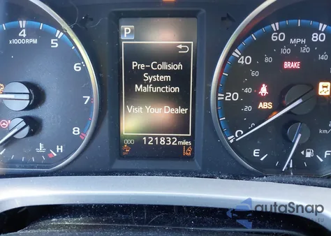 2018 Toyota Rav4 Le z USA, uszkodzony, nr VIN 2T3BFREV5JW762057